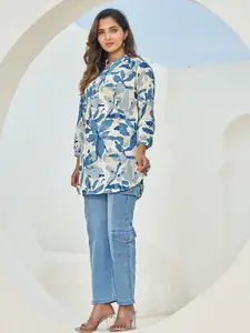 KALINI Floral Printed Mandarin Collar Curved Kurti