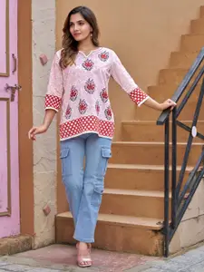 KALINI Women Floral Hand Block Print Round Neck Kurti