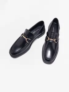 Forever Glam by Pantaloons Women Perforations Round Toe Loafers