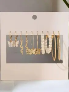 Vembley  Gold Earrings