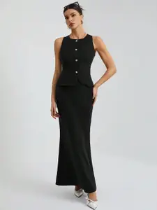 Chemistry Women Solid Sleeveless Waistcoat With Slit Skirt Co-ord Set
