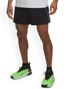 UNDER ARMOUR Men Loose Fit Mid-Rise Shorts