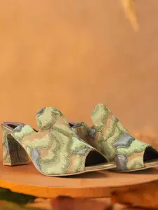 Metro Women Printed Block Heels Peep Toes