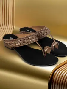 Metro Women Embellished Ethnic Block Heel Sandals