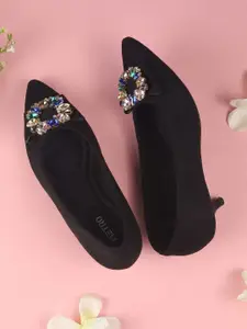 Metro Women Embellished Pointed Toe Kitten Heels Sandals