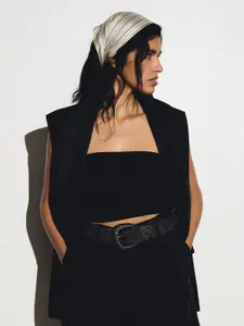 H&M Diamond-Shaped Scarf