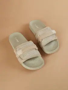 Ginger by Lifestyle Women Self Design Sliders