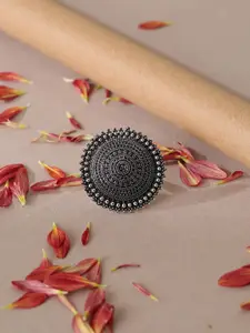 Niska Intricate Textured Oxidised Adjustable FingerRing