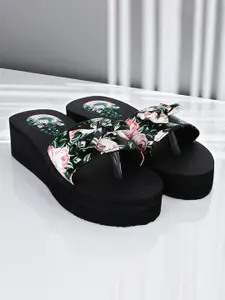 TWO SOFT Women Printed Thong Flip-Flops