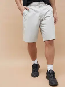 Fame Forever by Lifestyle Men Solid Mid-Rise Regular Fit Shorts