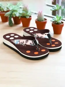 TWO SOFT Women Printed Thong Flip-Flops
