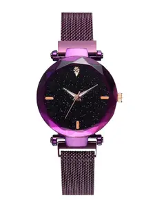 THE SHOPOHOLIC Women Embellished Round Dial & Bracelet Style Straps Analogue Watch S-451
