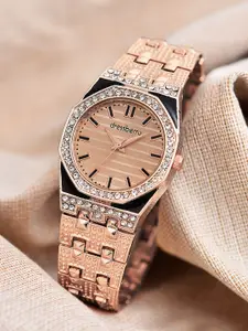 DressBerry Women Embellished Dial & Bracelet Style Straps Analogue Watch HOBDB-328-RG