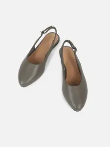 Van Heusen Woman Round Toe Mules Flats with Buckle