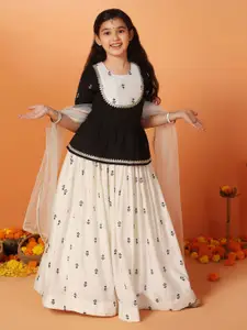 FASHION DREAM Girls Embroidered Sequinned Ready to Wear Lehenga & Blouse With Dupatta