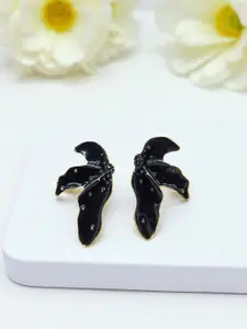 AVANT-GARDE PARIS Gold-Plated Floral Shaped Enamelled Studs