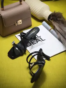 JM Looks Women Kitten Heels Sandals