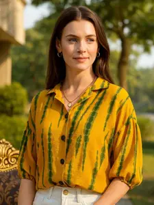 DressBerry Women Classic Boxy Fit Abstract Printed Cuban Collar Casual Shirt