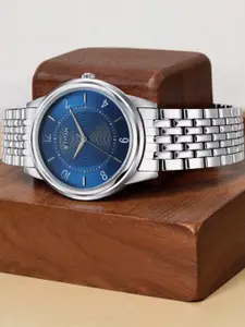 Titan Men Karishma Analogue Watch 1638SM02