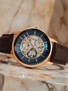 Titan Men Green Embellished Analogue Watch 90110WL04