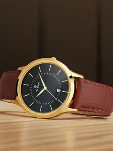 Titan Men Black Analogue Watch