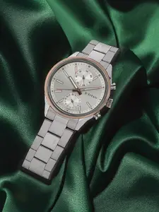 Titan Workwear Men Silver Analogue watch NL1733KM02