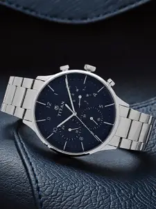 Titan Men Bracelet Style Straps Chronograph Analogue Watch NR90102SM01