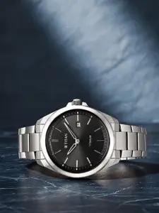 Titan Men Brass Dial & Stainless Steel Straps Analogue Watch 90177TM03