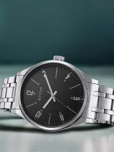 Titan Men Stainless Steel Bracelet Style Straps Analogue Watch 1802SM10