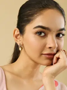 Kushal's Fashion Jewellery Women Classic Victorian-Plated Ethnic Kundan Studs Earrings