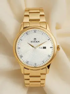 Titan Men Silver-Toned Analogue Watch 1584YM02