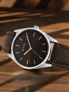 Titan Men Brown Brass Dial & Brown Leather Straps Analogue Watch 1866SL02