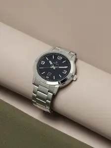 Titan Men Navy & Silver-Toned Analogue Watch NK1730SM03