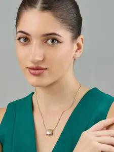 Kushal's Fashion Jewellery Copper Gold-Plated Necklace