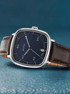 Titan Men Dial & Straps Analogue Watch 1885SL03