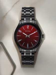 Titan Men Stainless Steel Straps Analogue Watch 1802NM02