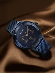 Titan Men Dial & Stainless Steel Bracelet Style Straps Analogue Watch 94006QM04