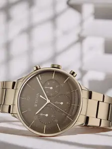 Titan Men Dial & Stainless Steel Bracelet Style Straps Analogue Watch 90102QM02