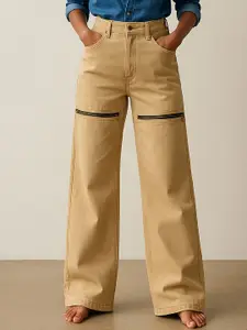 SASSAFRAS Women Comfort Regular Fit High-Rise Low Distress Jeans