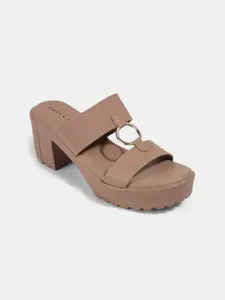LEMON & PEPPER Women PU Block Sandals
