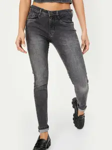 max Women Slim Fit Mid-Rise Clean Look  Heavy Fade Jeans