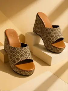 GLO GLAMP Women Sunlit Brown Platform Wedge Sandals