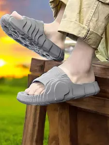 Pampy Angel Grey Rubber Flip Flops