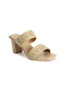 TWIN TOES Women Embellished Block Heel Sandals