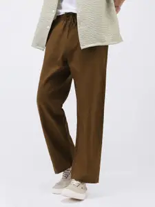 Urbano Fashion Men's Khaki Loose Fit Solid Linen Blend Non-Stretchable Trousers