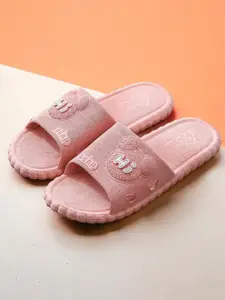 WOLVESDEN Women Embellished Slip-On