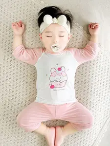 StyleCast x Revolte Girls  Printed Short Sleeves T-Shirt With Capri