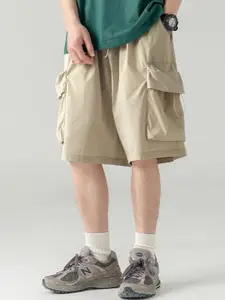 StyleCast x Revolte Men Loose Fit Outdoor Shorts