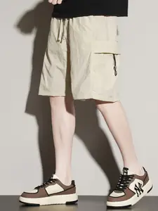 StyleCast x Revolte Men Mid Rise Regular Fit Cargo Shorts