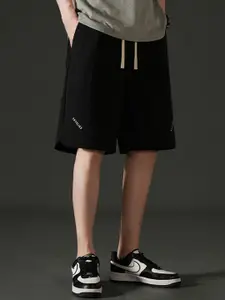 StyleCast x Revolte Men Low-Rise Regular Fit Outdoor Regular Shorts